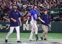 12強賽奮力撲壘造成小指脫臼 潘傑楷：這不算什麼