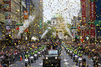 台灣隊英雄遊行 國軍出動心戰喊話作業車播應援曲