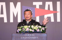 12強奪冠團結台灣 蔡其昌哽咽：去立院像兩個世界