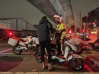 微型電動二輪車新制上路  新北警取締125件