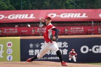 鄭品紳無四死球完投勝 新北U18高雄吐晦氣搶勝晉級