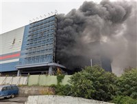 台中全聯倉儲大火1死4命危 持續搜救失聯者