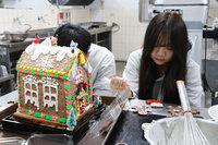 台南長榮女中停課慶耶誕 薑餅屋大賽獎品零食吃到飽