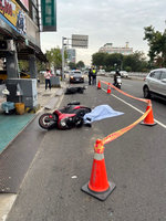 台中男騎士超車釀事故  倒地遭公車輾過不治