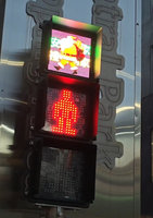 高雄行人專用號誌 出現耶誕老公公身影