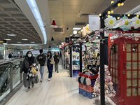 高捷三多商圈站商場開幕 站內廊道結合賣店空間