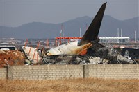 濟州航空失事逾百人罹難 日航前機長：可能發生機械故障