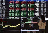 台股全年漲點、成交值創新高 台積電鴻海成推手