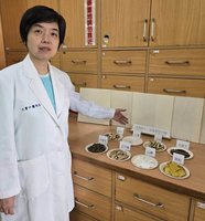 30歲女紅斑性狼瘡引腎炎 中藥治療蛋白尿症狀消失