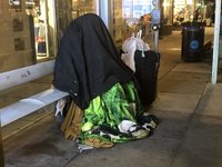 華府寒冬街頭 有人無家可歸、有人送來溫暖與希望