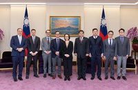 蕭副總統接見美智庫訪團 盼攜手合作強化社會韌性