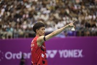 林俊易3局拍下李佳豪 闖進奧爾良羽球大師賽4強