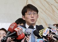 柯文哲父親10日告別式  黃國昌：因父喪不便到場致意