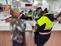 假宗教老師稱英國建道院急需贊助  台中男險匯款