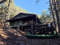 玉山觀高山屋4/1起開放 可手機充電、炊煮