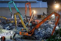 緬甸強震傳已逾2千死 曼谷樓塌76人仍失聯