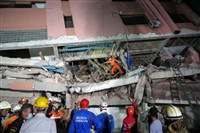 緬甸地震瓦城災區救出4人 倖存孕婦廢墟下度過60小時