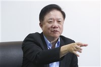 電信三雄獲利出爐 中華電、台灣大3月每股盈餘平手