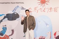 周興哲聊2寶爸日常 唱歌哄女兒睡被無情拒絕