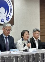 團體赴中資訊公開專區啟用 民選公職揭露近期上線