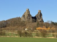 捷克荒廢古堡化身遊戲場景 重現中世紀風華