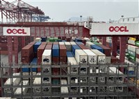 研調估亞洲赴北美5成運力將取消 貨櫃三雄股價走弱
