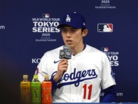 道奇休息室裝8座免治馬桶 靈感來自佐佐木朗希