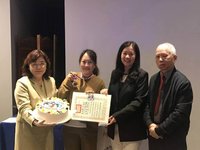 台僑開設咖啡廳飄香阿根廷 創辦人獲海外優秀青年獎