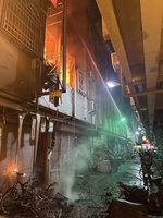 屏東市逢甲商圈火警 7旬婦被救出已明顯死亡