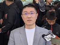 駁獨裁說  張惇涵：總統426當天與謝國樑同台還致謝