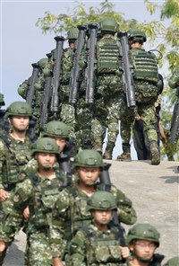 應屆畢業役男  9日起可網路申請「優先入營」