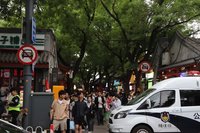 關稅戰後首個長假 消費表現成評估內需動力