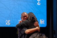 蔡明亮「行者十步」邀影迷夜宿影廳 映後感動落淚