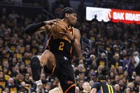 NBA雷霆半場轟87分破紀錄 系列賽1比1追平金塊