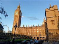 英國終結大規模移民 擬緊縮工作簽證
