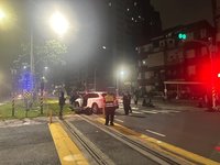 高雄男子酒駕闖紅燈碰撞機車 女騎士不治