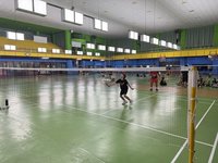 莊敬盃羽球賽 分組冠亞軍小選手免費搭遊艇超跑
