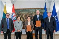 蔡英文見證 台立簽署合作意向書援烏排雷行動