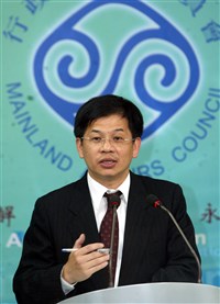 總統府：駐瑞士大使黃偉峰退職  王思為接任