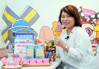 嘉市推火龍果愛心米磚霜淇淋 16日千間7-ELEVEN開賣