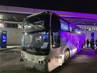 國光客運桃機自撞　運安會：司機行駛中揮手講話