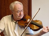 87歲法國小提琴家普雷  身為人生勝利組也自律