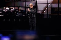 黃仁勳：台灣見證輝達成就 創造新市場須從這裡開始