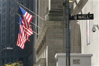 美政府債務攀升引憂心 美股收盤走勢分歧