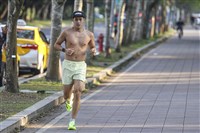 吳德榮：23日高溫可逾38度 24日鋒面報到中部以北防局部陣雨雷雨