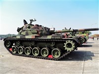 顧立雄：CM12戰車115年起逐年淘汰 無人機部隊取代【專訪】