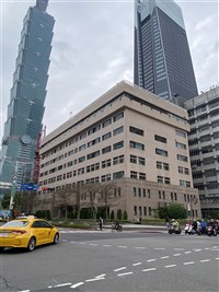 北市信義區百貨停車場糾紛 男持瑞士刀刺女騎士遭逮