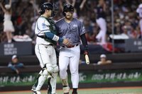 觸身球後推開張肇元惹議 陳子豪說明只是當下很痛