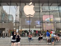金融時報：貿易戰拖累 阿里巴巴與蘋果開發AI卡在中國審核階段