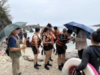 鵬管處小琉球稽查  4家潛水業者投保資料不全